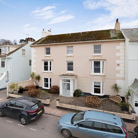 Beach Front Flat Shaldon With Parking Экстерьер фото