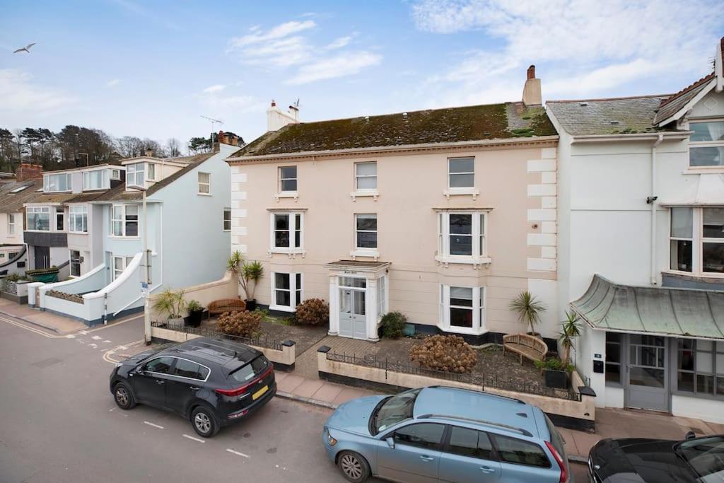 Beach Front Flat Shaldon With Parking Экстерьер фото