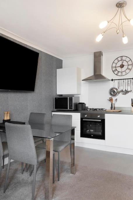 Beach Front Flat Shaldon With Parking Экстерьер фото