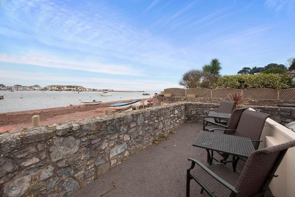 Beach Front Flat Shaldon With Parking Экстерьер фото
